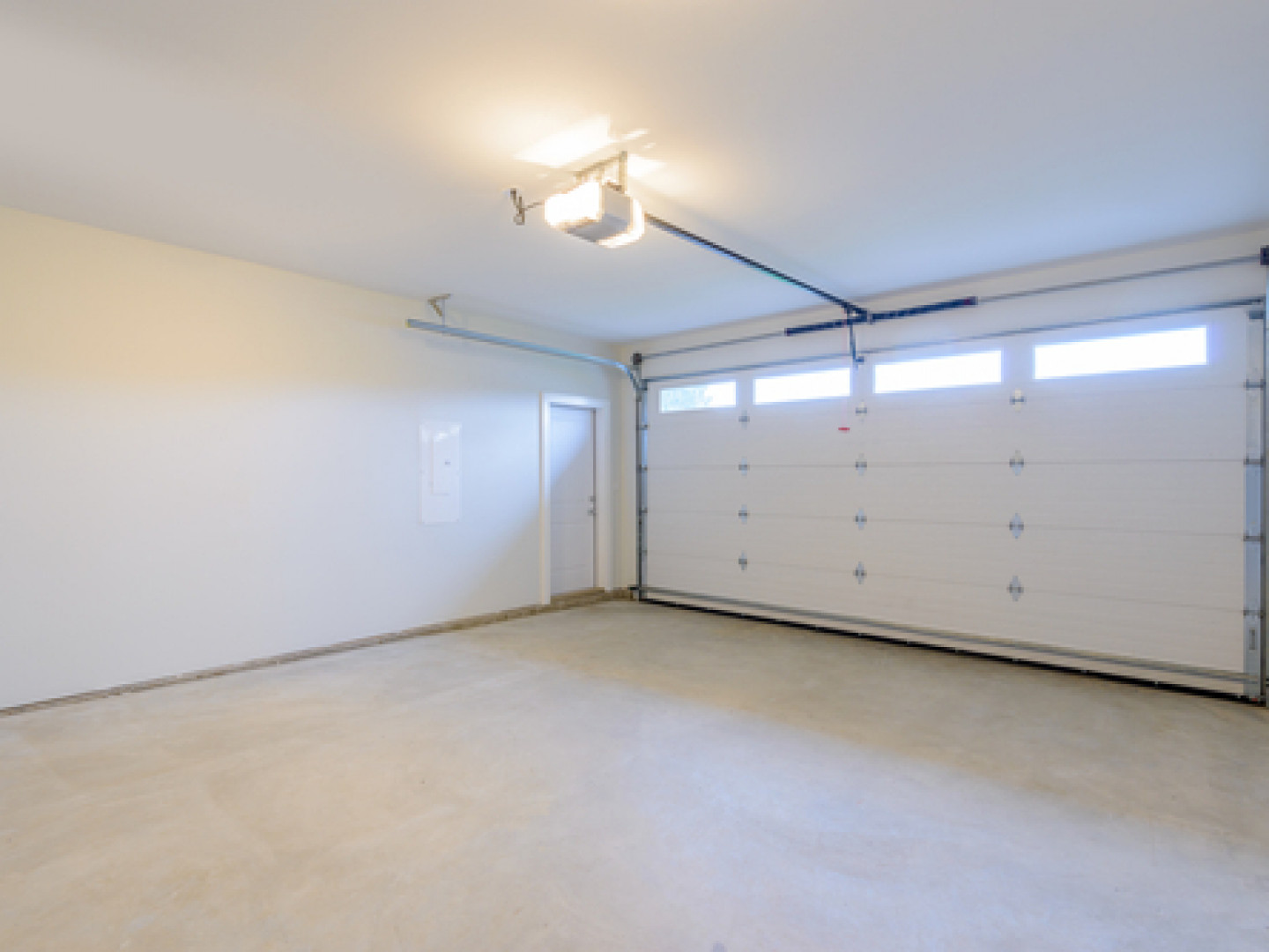 Commercial Garage Door Company Dickinson & Bismarck, ND Liberty